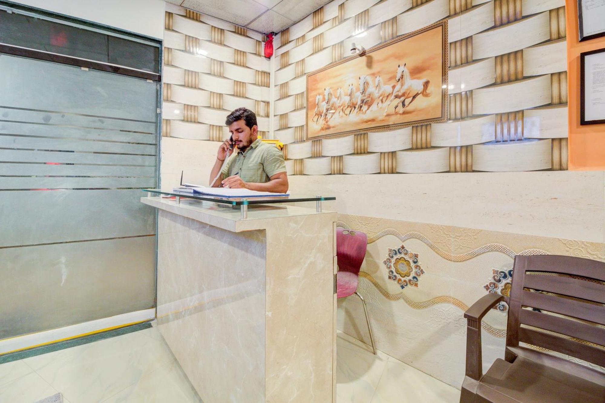 מומביי Hotel O Anjali Hotel מראה חיצוני תמונה