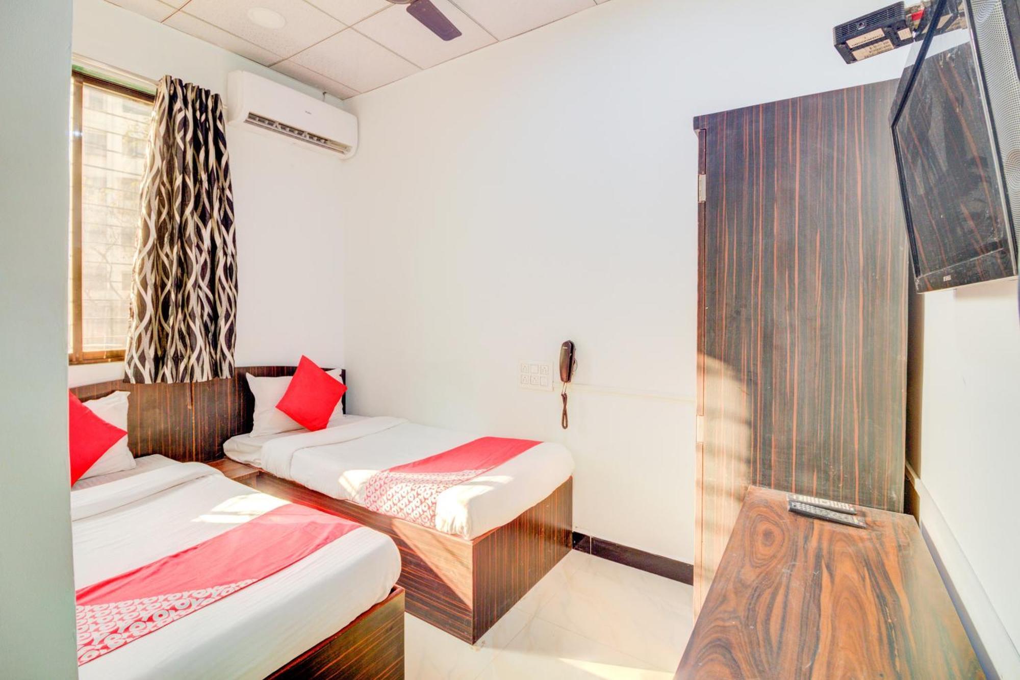 מומביי Hotel O Anjali Hotel מראה חיצוני תמונה